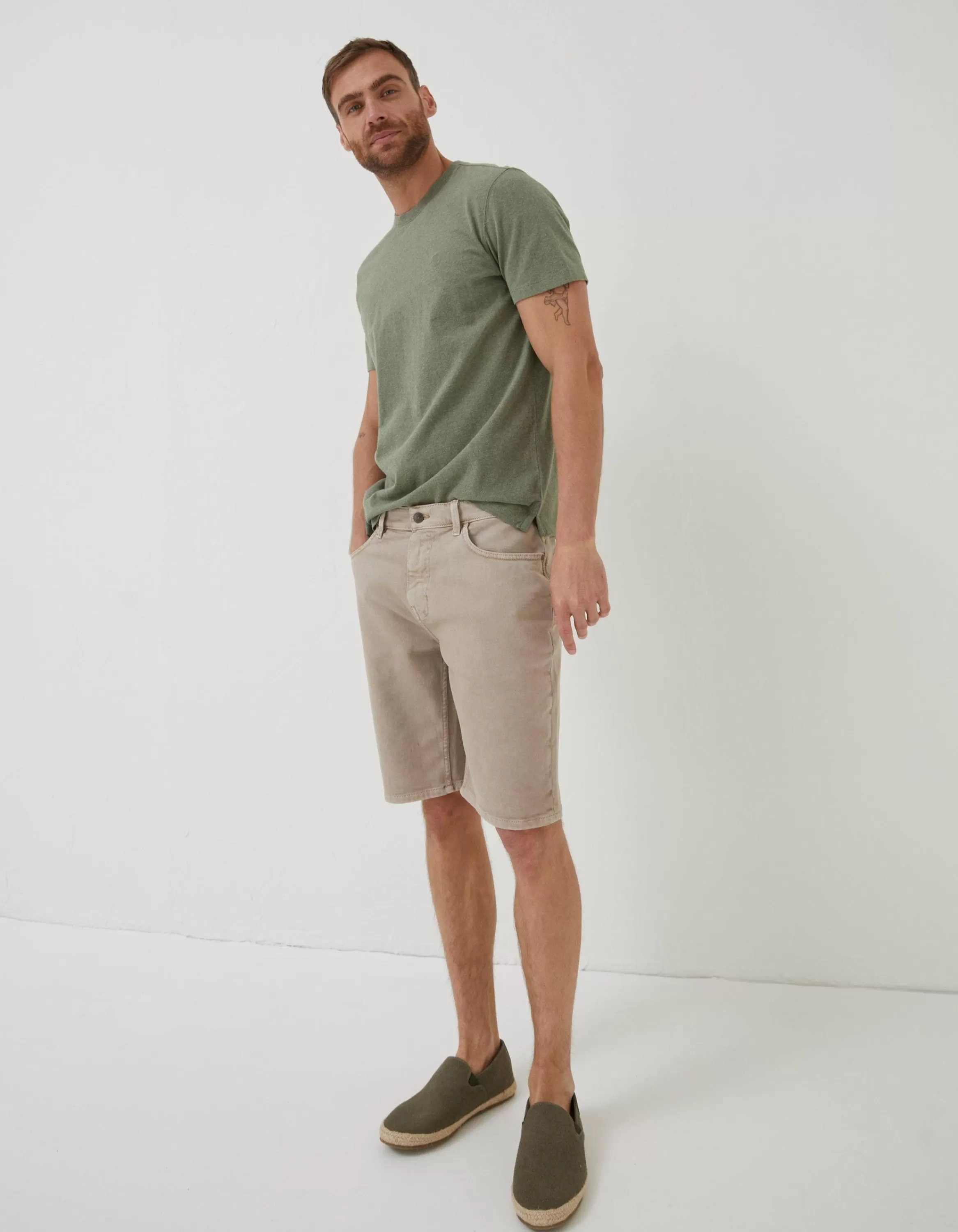 Clearance FatFace 5 Pocket Shorts Light Stone