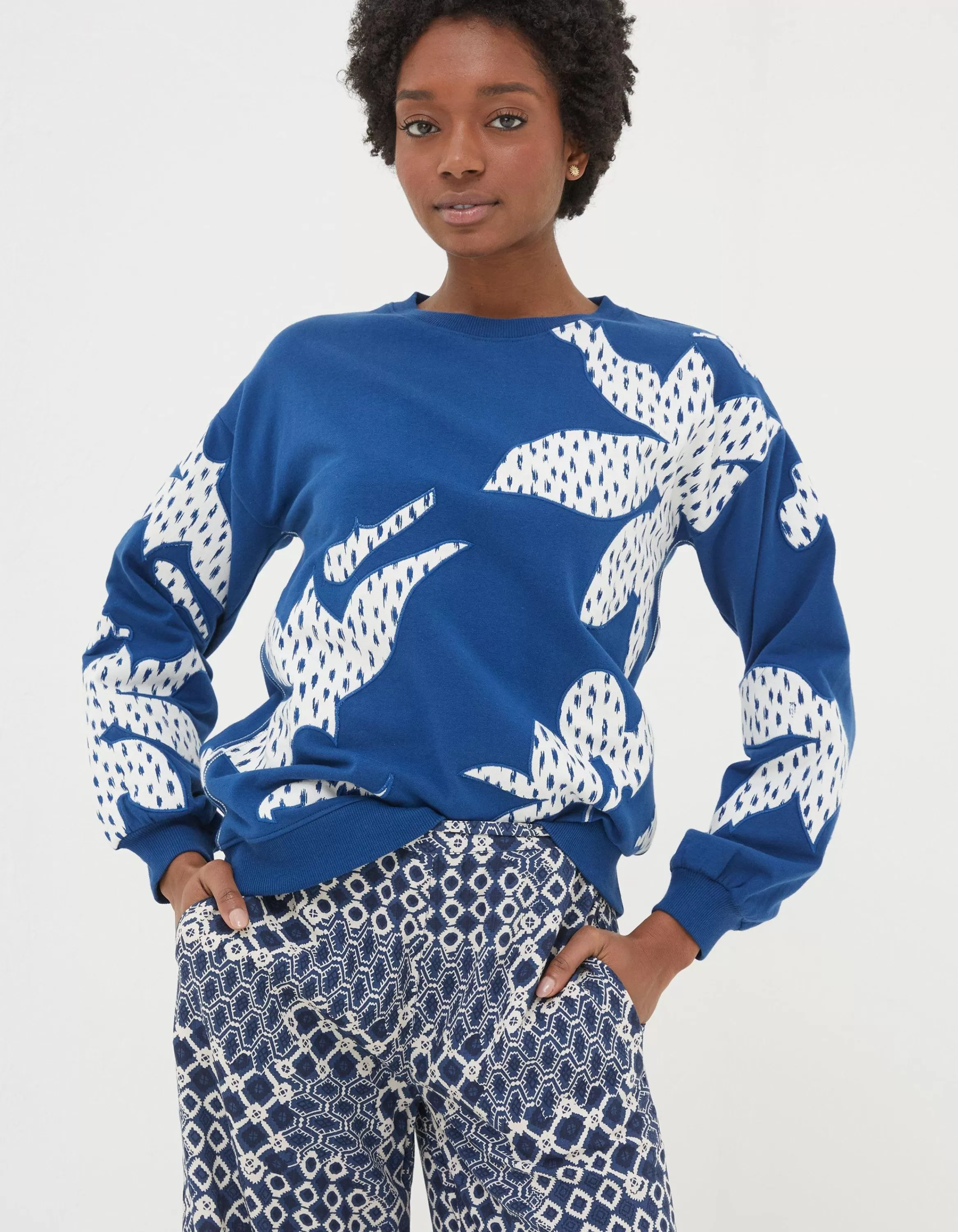 Sale FatFace Alex Textured Leaves Crew Sweatshirt Dark Blue