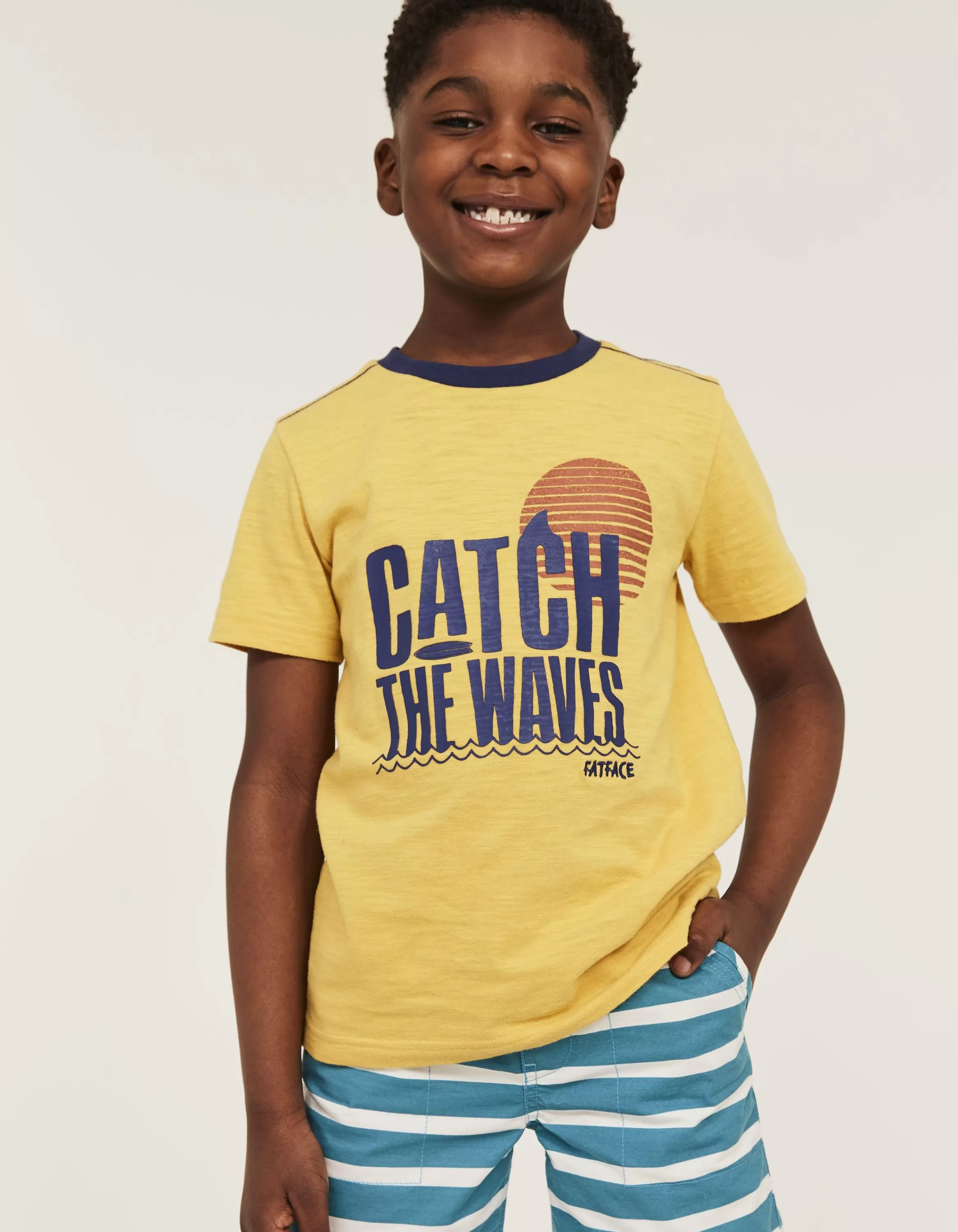 Store FatFace Catch The Waves Graphic T-Shirt Sun Yellow