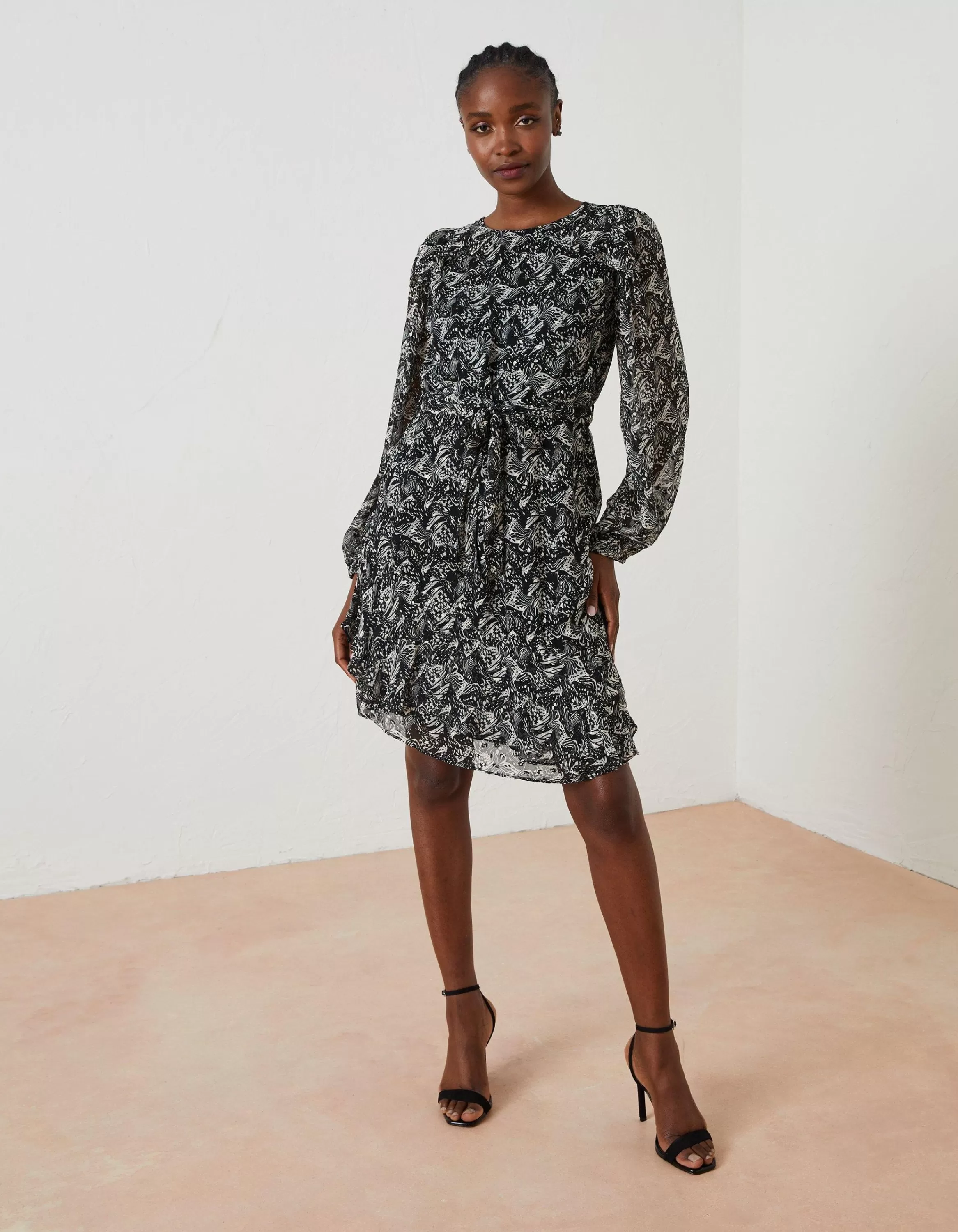 Store FatFace Charlotte Abstract Print Dress Black