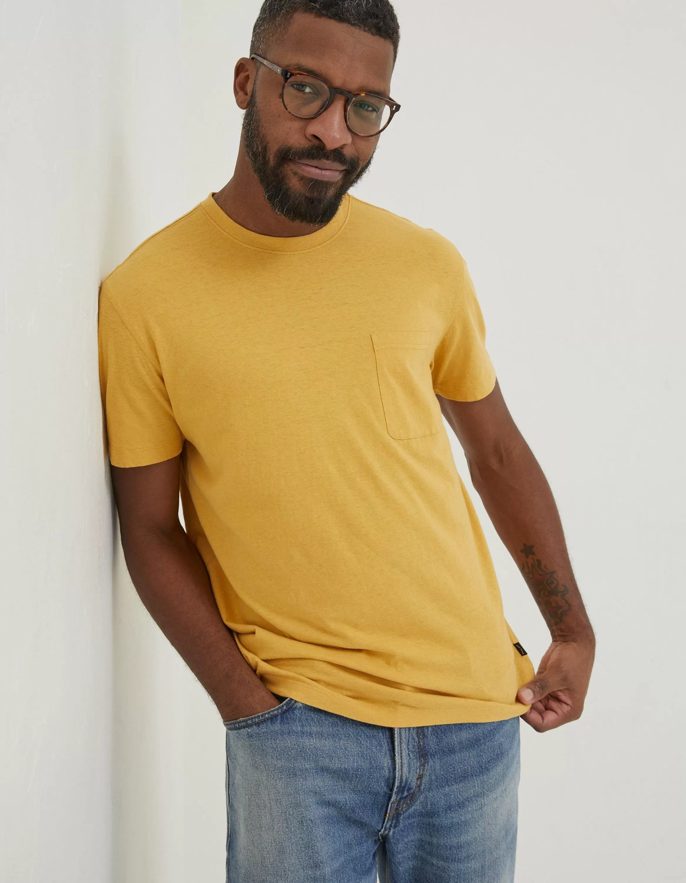 Sale FatFace Cotton Linen Pocket T-Shirt Yellow