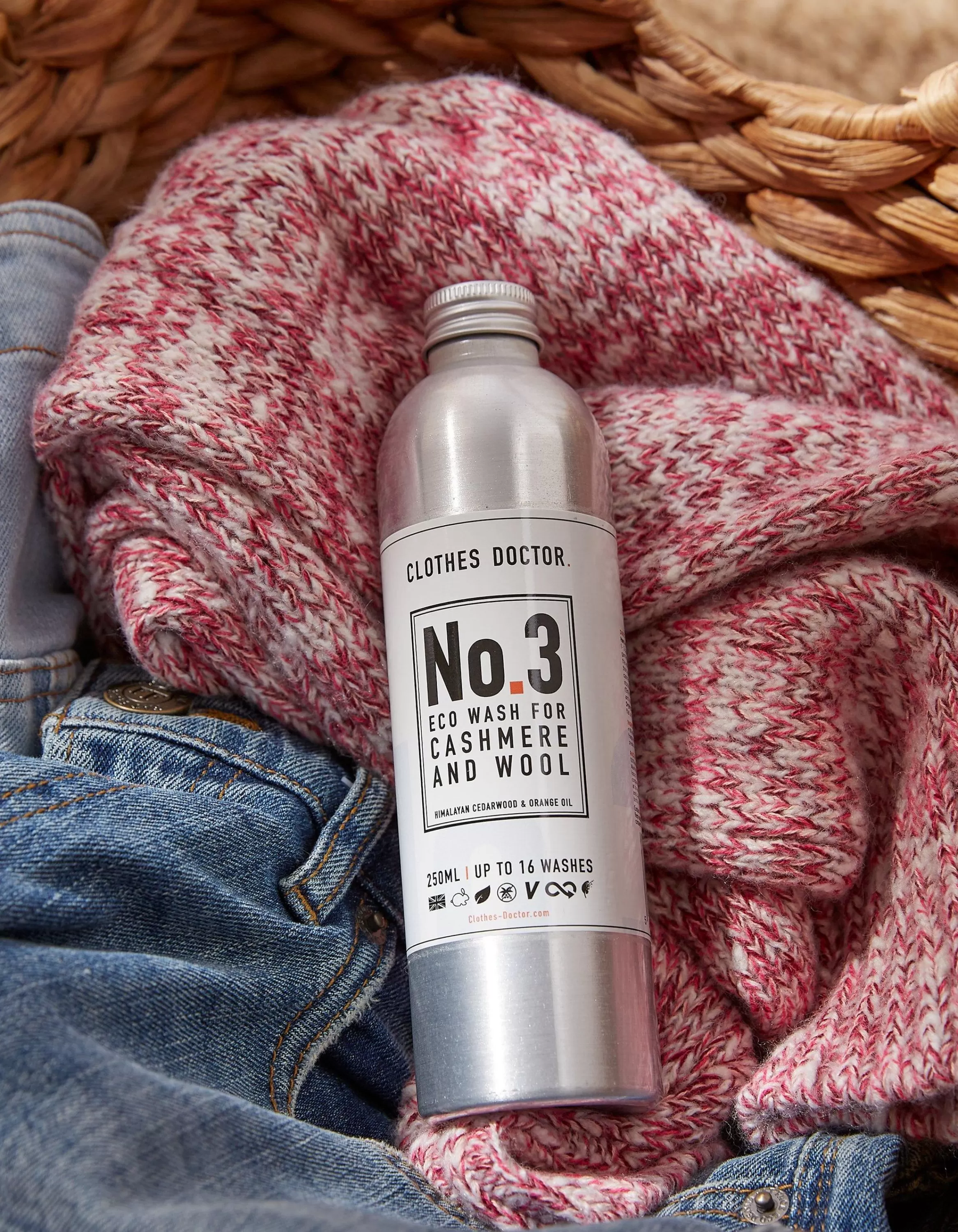 Store FatFace Eco Wash For Cashmere And Wool Multi