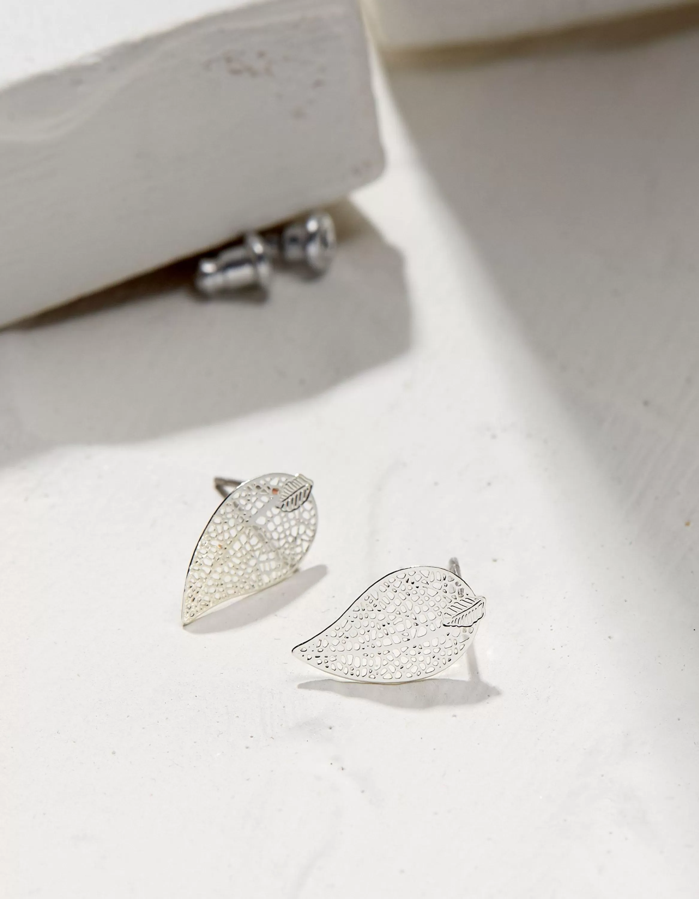 New FatFace Filagree Leaf Studs Silver