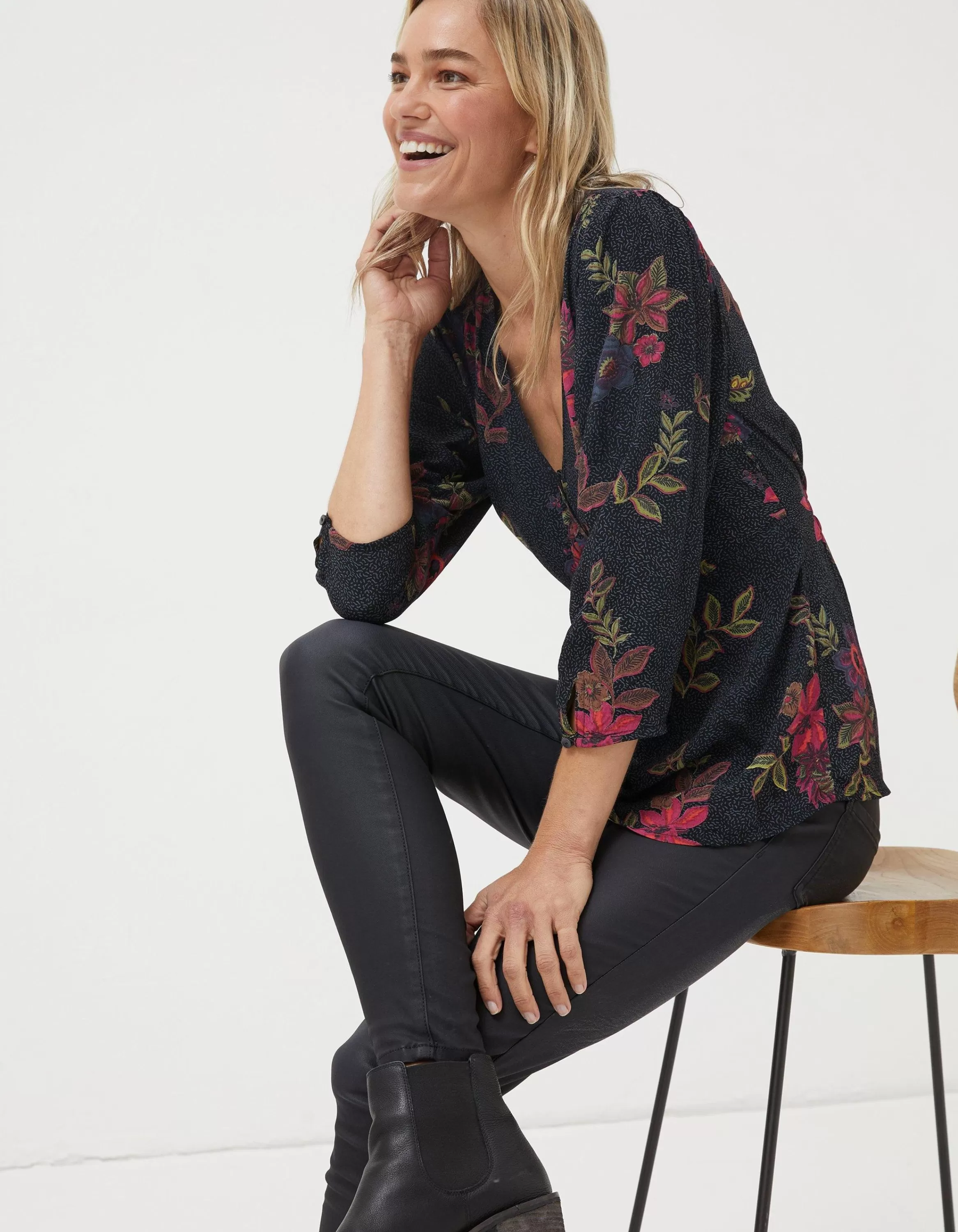 Discount FatFace Frankie Dotted Floral Blouse Black