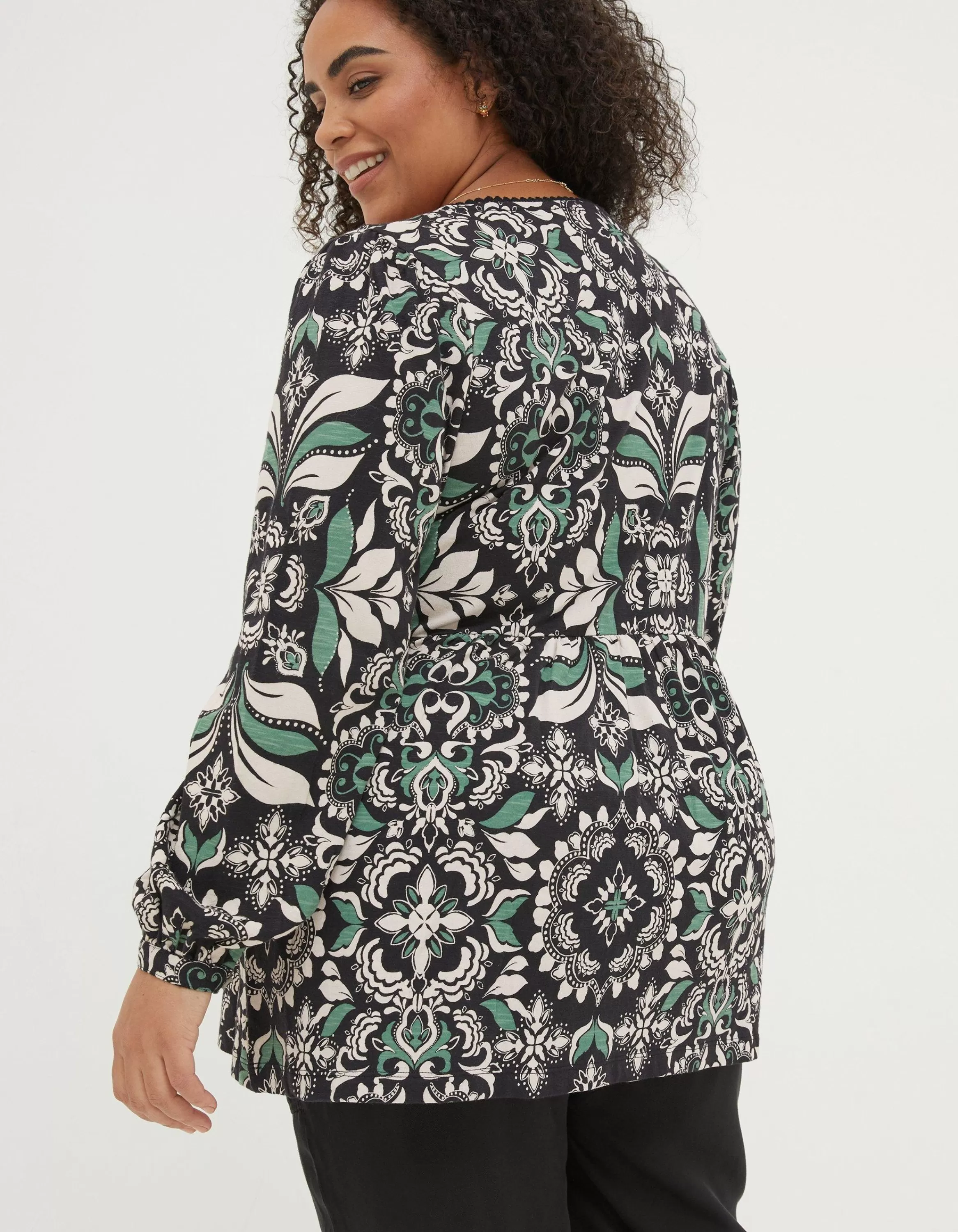 Discount FatFace Gina Mosaic Leaf Tunic Black