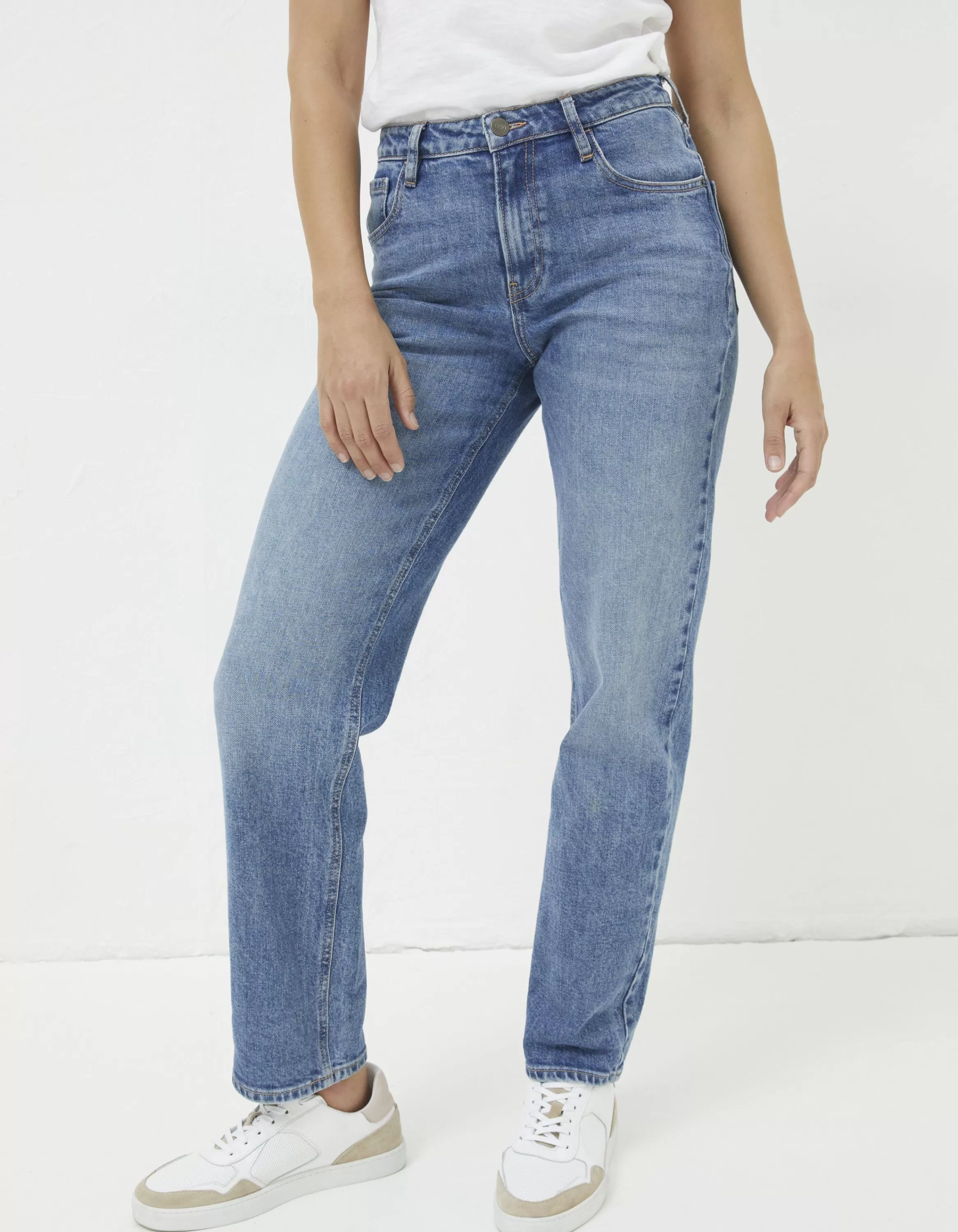 Outlet FatFace Ludlow Boyfriend Jeans Mid Blue