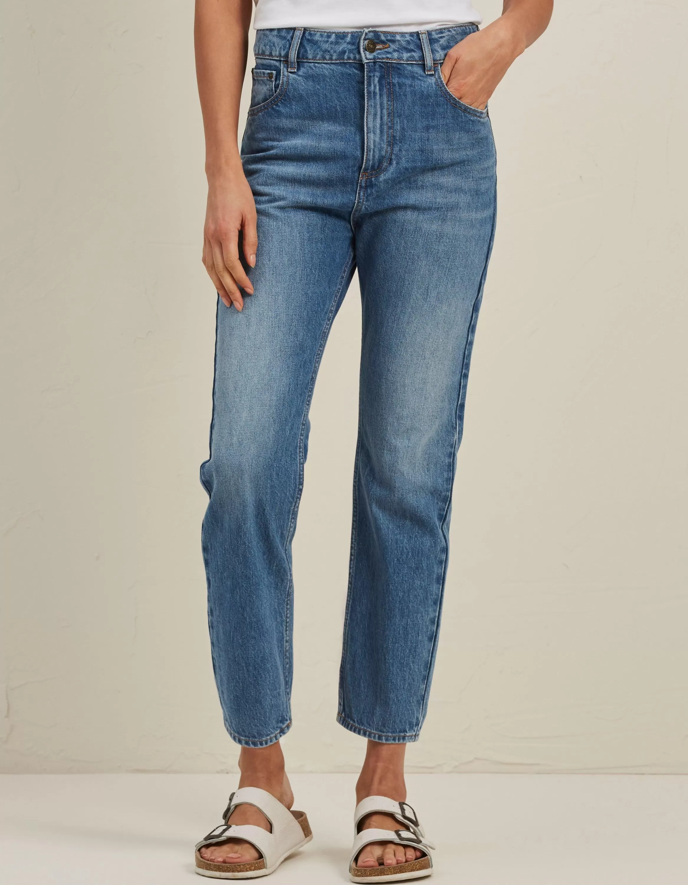 Fashion FatFace Newham Straight Jeans Light Wash