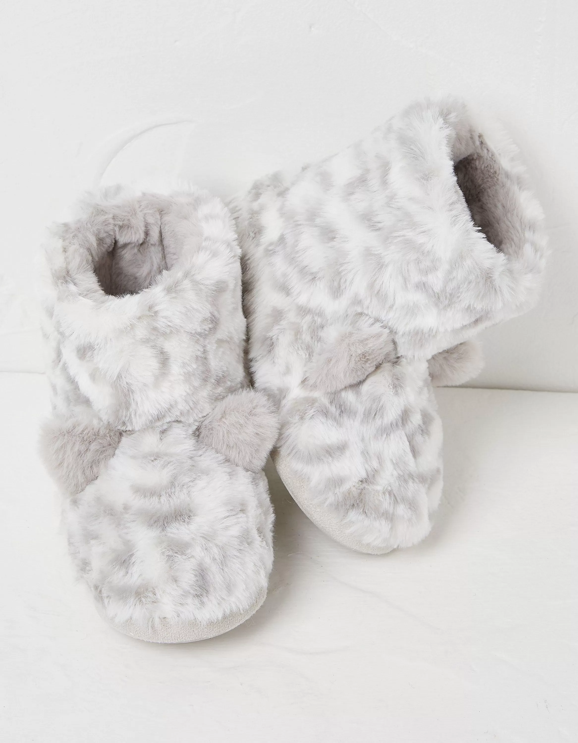 Sale FatFace Sadie Snow Leopard Slipper Boot Grey