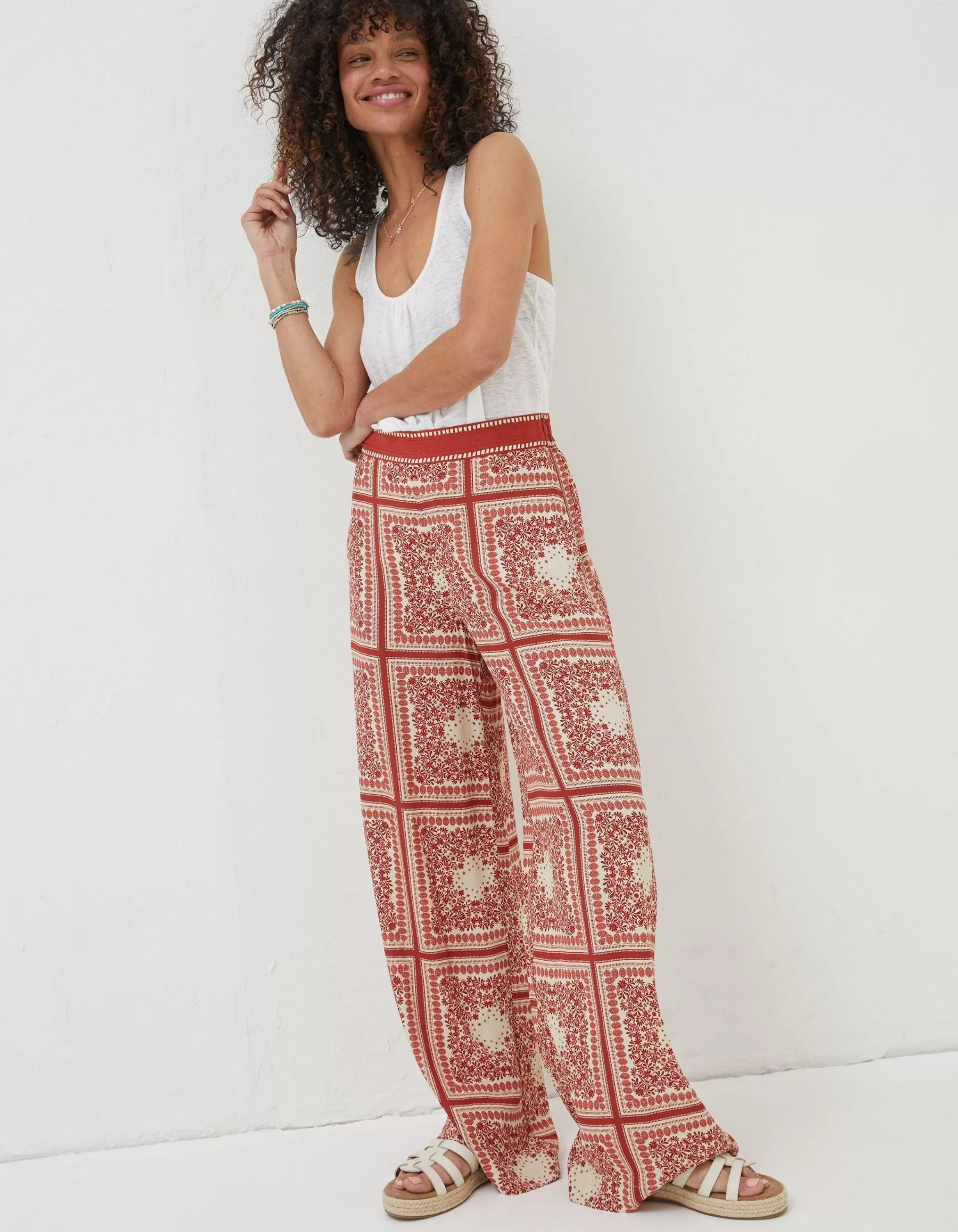 Hot FatFace Scarf Print Palazzo Trousers Ivory