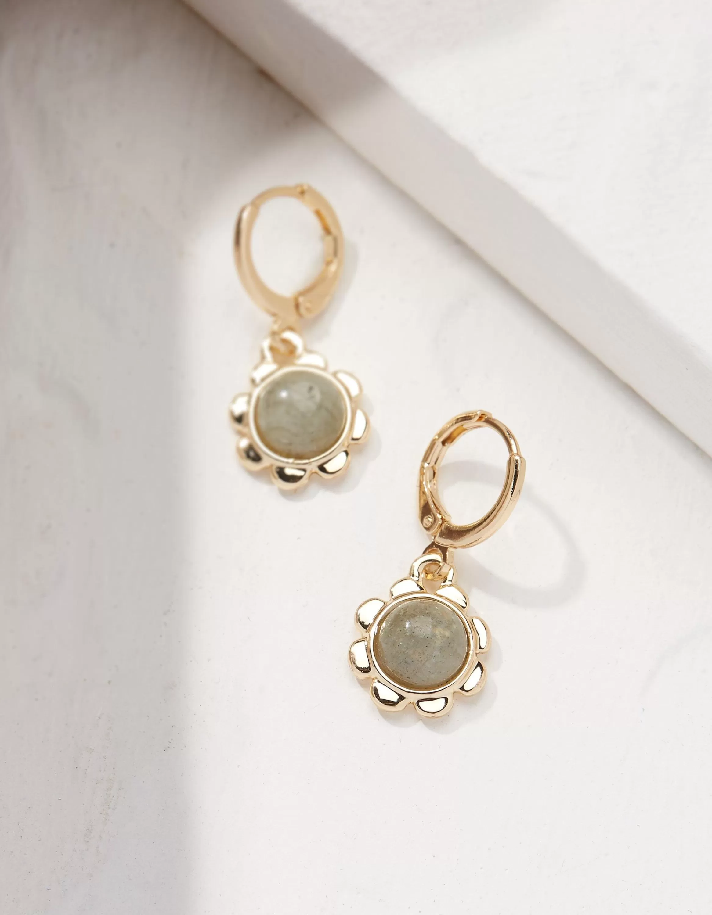 Outlet FatFace Stone Flower Drop Earrings Gold