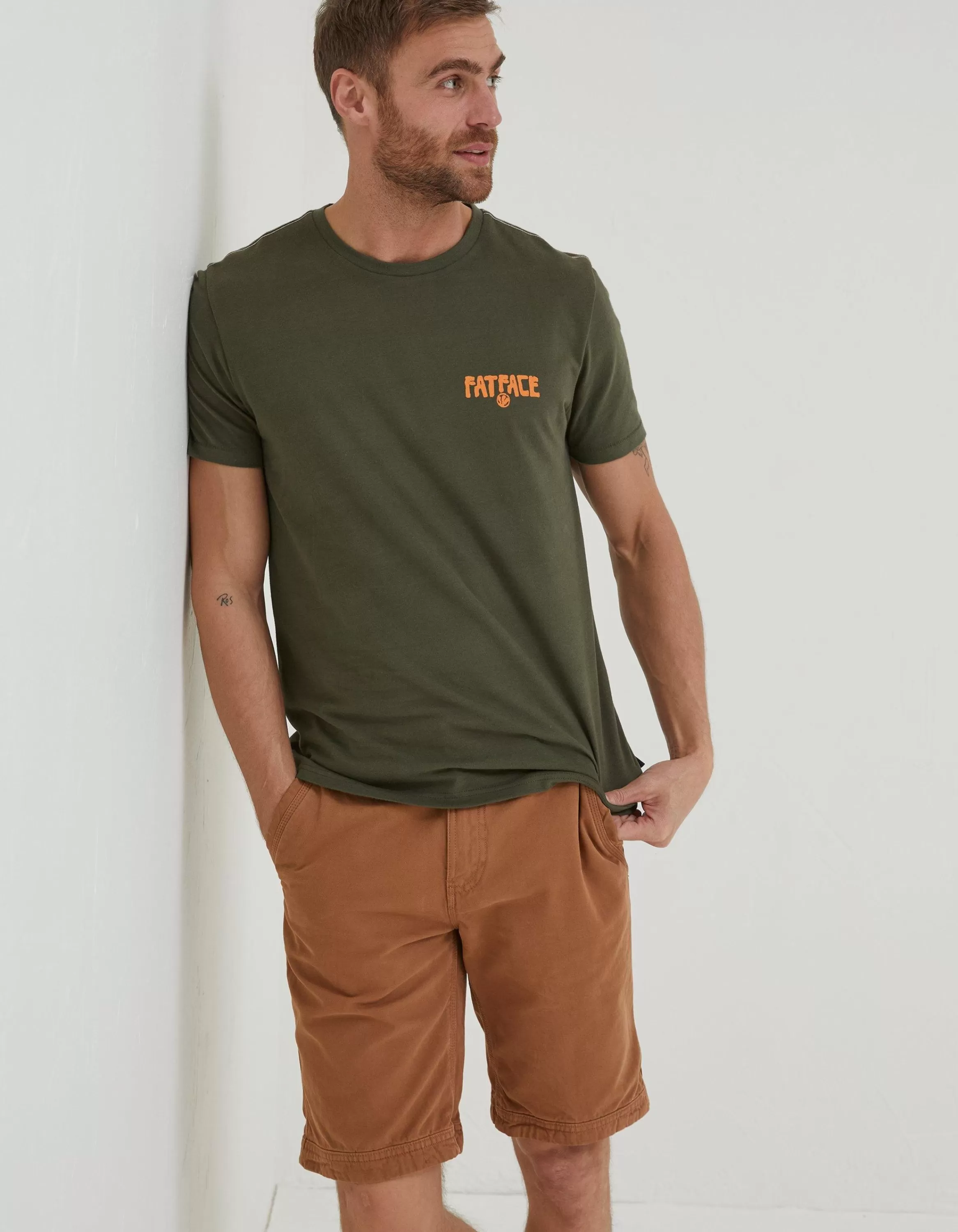 Sale FatFace Surf Comp T-Shirt Khaki Green