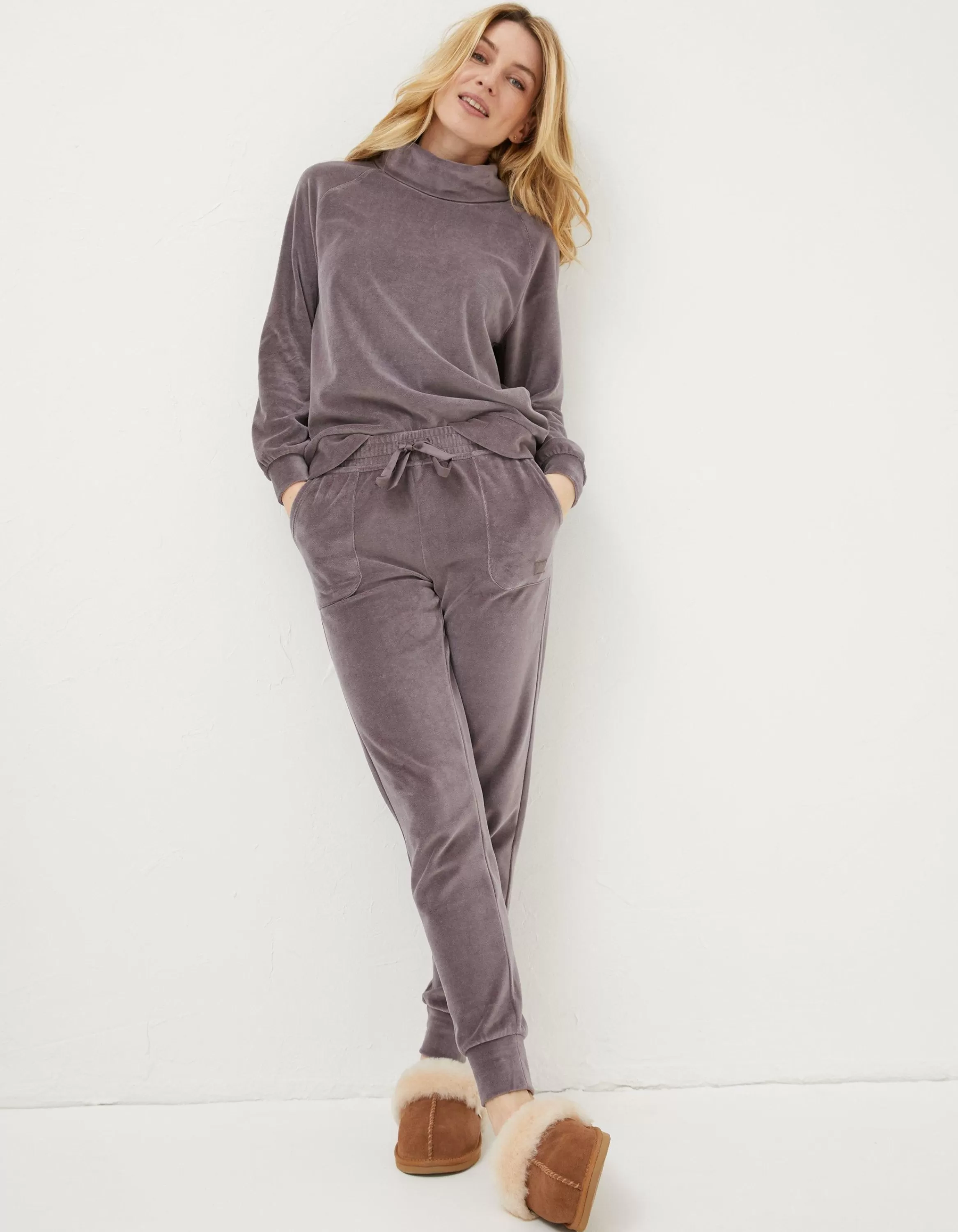 New FatFace Verity Velvet Jogger Washed Purple