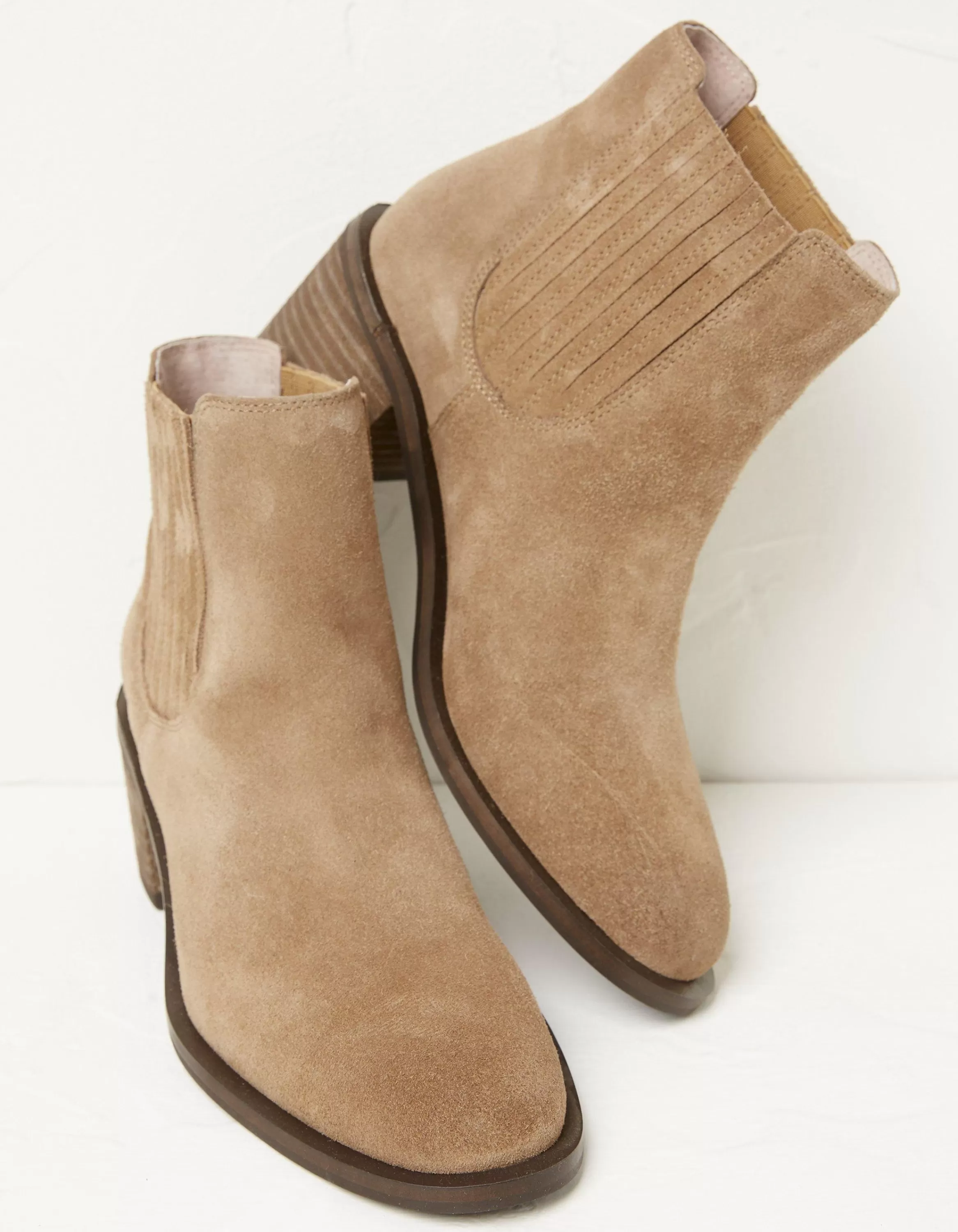 Clearance FatFace Zara Block Heel Chelsea Boot Tan